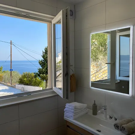 Borealis-Apartment With A Sea View