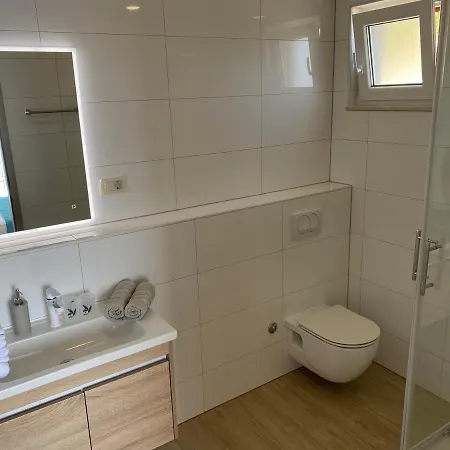 Borealis-Apartment With A Sea View Apartman *