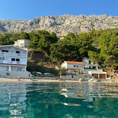 Apartman Borealis-Apartment With A Sea View